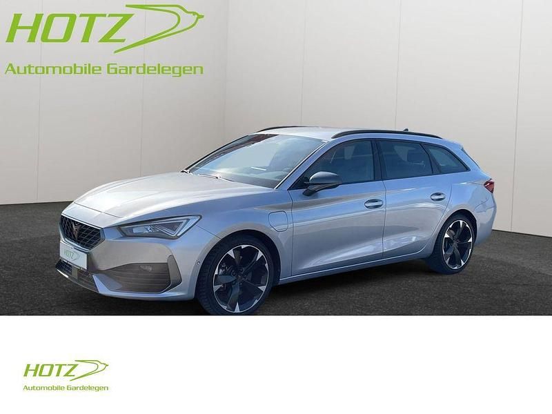 Urban silber Gebraucht 2023 Cupra Leon Kombi | 26.850 € (Fairer Preis) - Bild 1/4