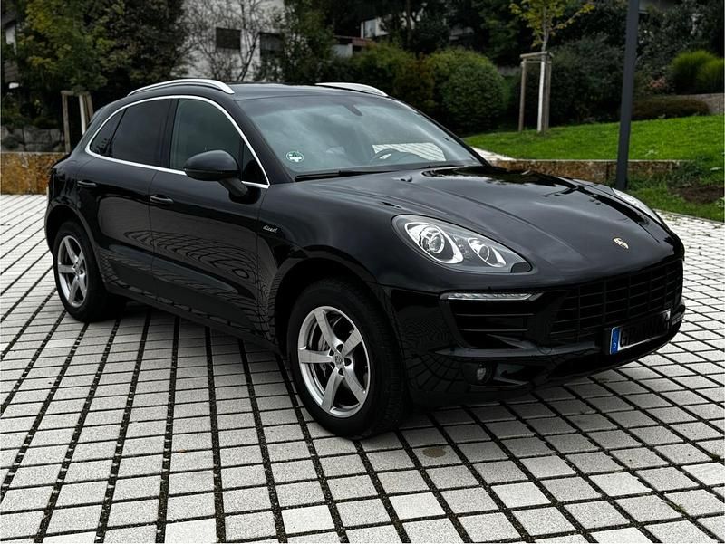 Schwarz Gebraucht 2015 Porsche Macan S SUV | 24.500 € (Guter Preis) - Bild 1/4