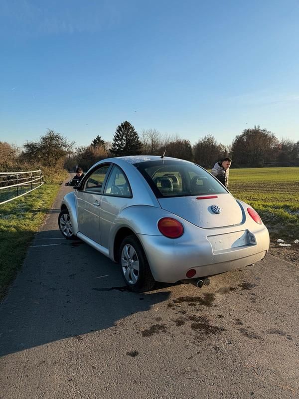 Gebraucht VW Beetle 115 PS (84 kW) 1999 Silber Kleinwagen