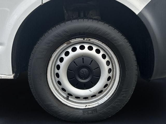 Gebraucht VW T6.1 150 PS (110 kW) 2021 Candyweiß Van