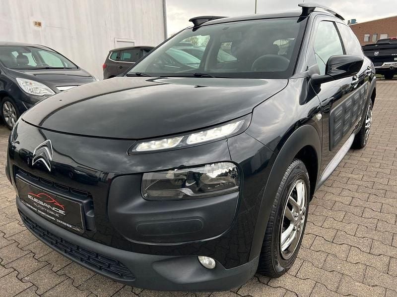 Gebraucht Citroën C4 82 PS (60 kW) 2017 Schwarz Limousine