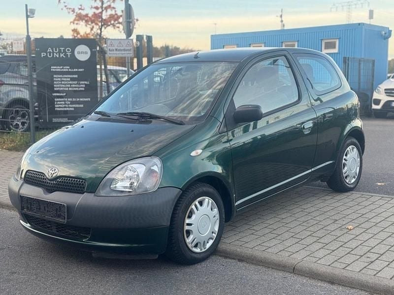 Gebraucht Toyota Yaris 68 PS (50 kW) 2003 Grün Kleinwagen