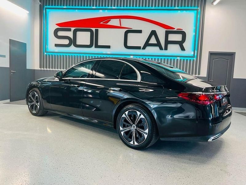 Gebraucht Mercedes E300 Advanced Plus 197 PS (144 kW) 2024 Schwarz Limousine