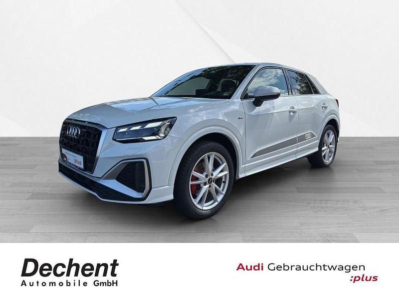 Gletscherweiß metallic Gebraucht 2024 Audi Q2 S-Line SUV | 36.990 € (Teuer) - Bild 1/4
