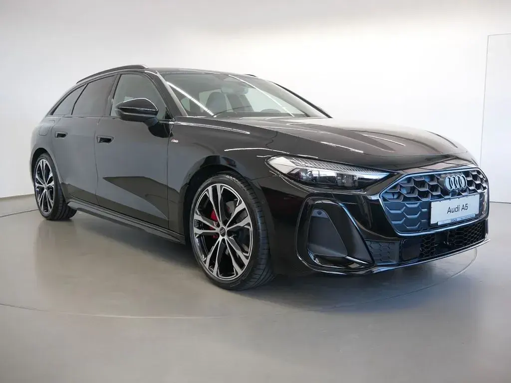 Neu Audi A5 Sport 204 PS (150 kW) 2026 Schwarz Kombi