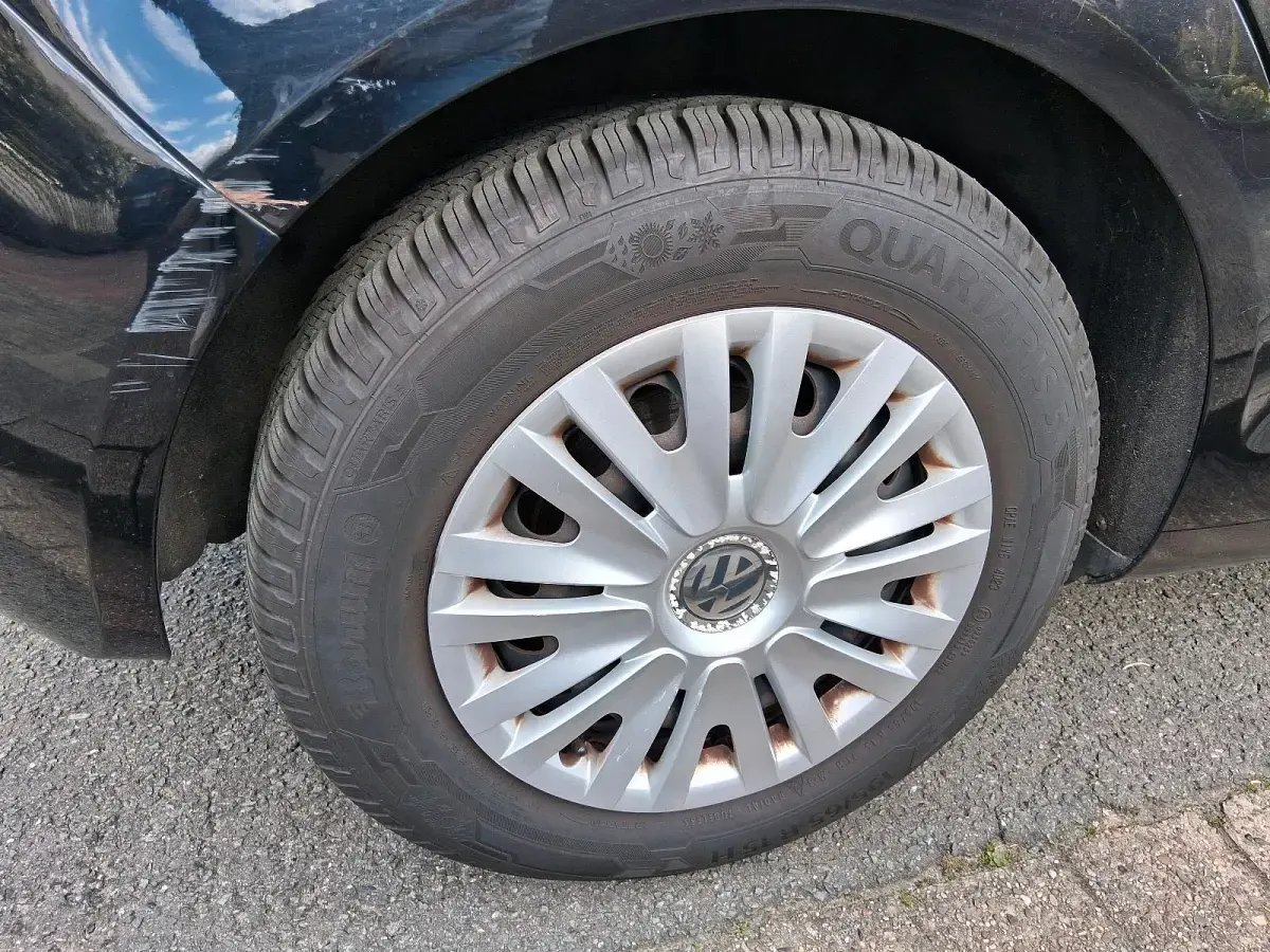 Gebraucht VW Golf VI 75 PS (55 kW) 2009 Schwarz Kleinwagen