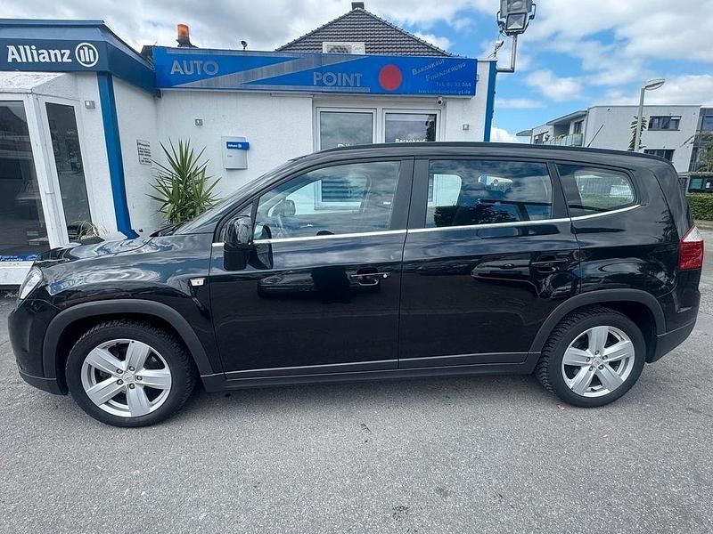 Gebraucht 2012 Chevrolet Orlando LTZ Van / Kleinbus | 7.749 € (Fairer Preis) - Bild 1/4