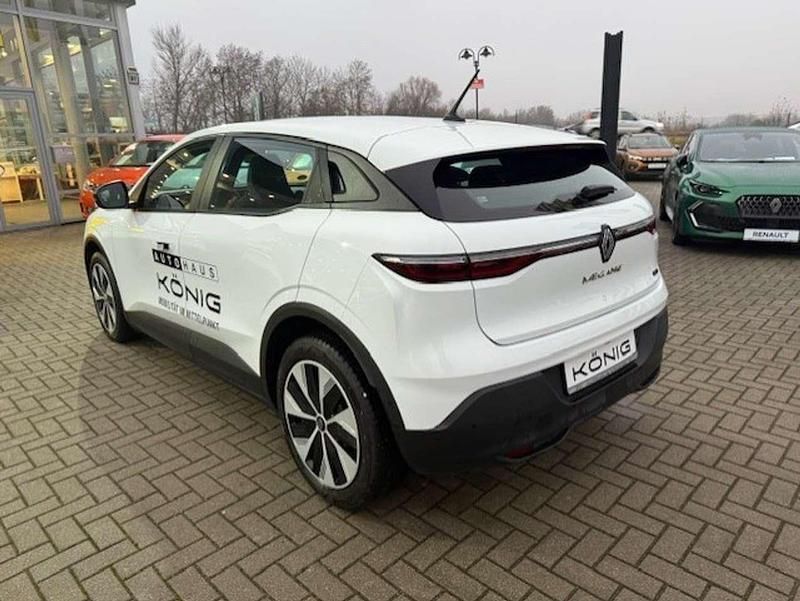 Usata Renault Megane E-Tech Evolution 96 kW (131 CV) 2023 Bianco Berlina