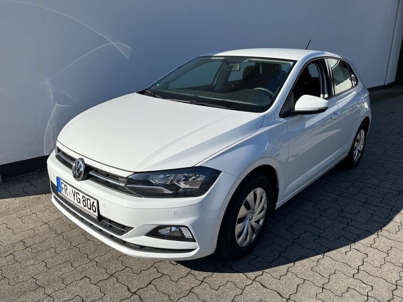 Weiß Gebraucht 2020 VW Polo Comfortline Kleinwagen | 12.790 € (Guter Preis) - Bild 1/4