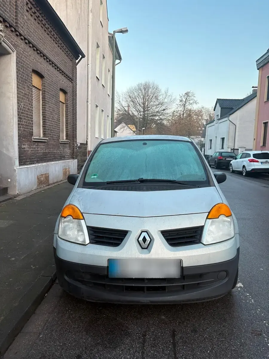 Gebraucht Renault Modus 75 PS (55 kW) 2005 Silber Van / Kleinbus