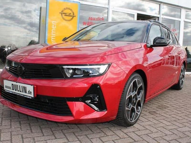 Gebraucht Opel Astra Ultimate 131 PS (96 kW) 2024 Rot Kombi
