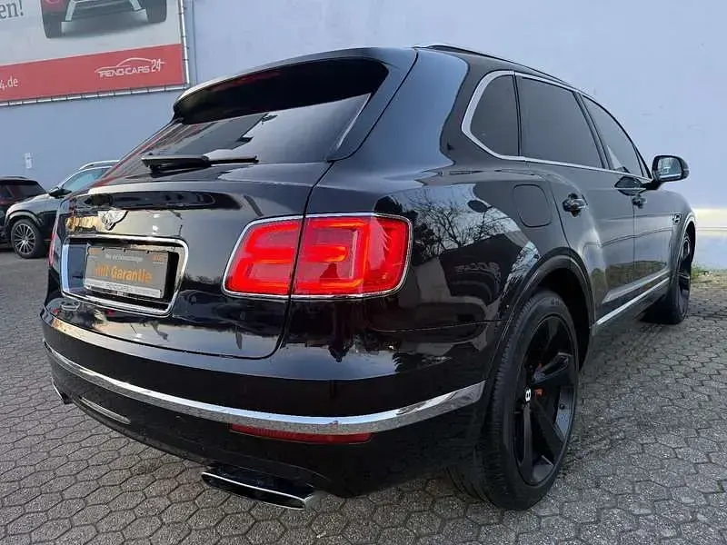 Brugt Bentley Bentayga 608 HK (447 kW) 2016 Sort SUV
