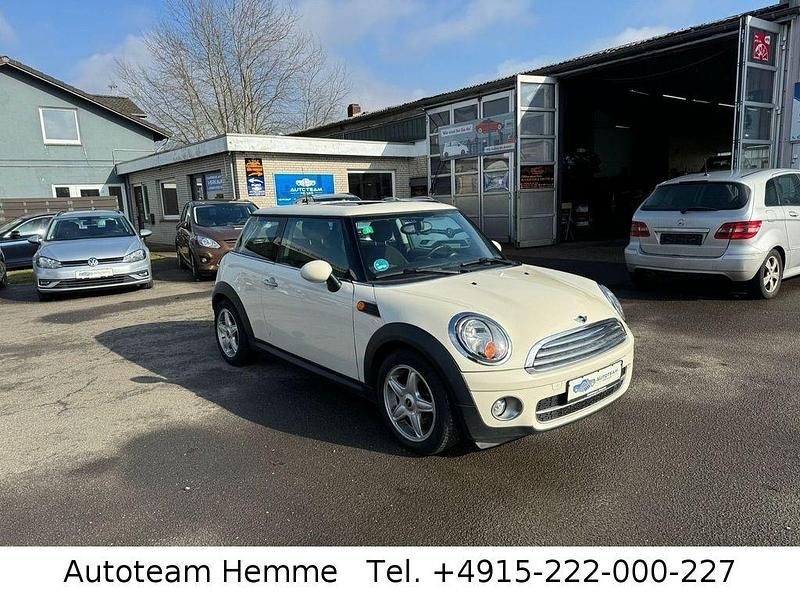Gebraucht Mini Cooper D 109 PS (80 kW) 2009 Weiß Kleinwagen
