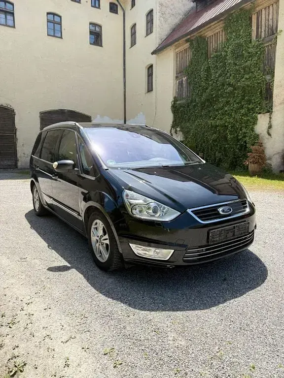 Gebraucht Ford Galaxy Titanium 200 PS (147 kW) 2013 Schwarz Van / Kleinbus