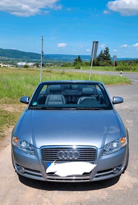 Grau Gebraucht 2007 Audi A4 Cabriolet Cabrio | 8.300 € - Bild 1/4