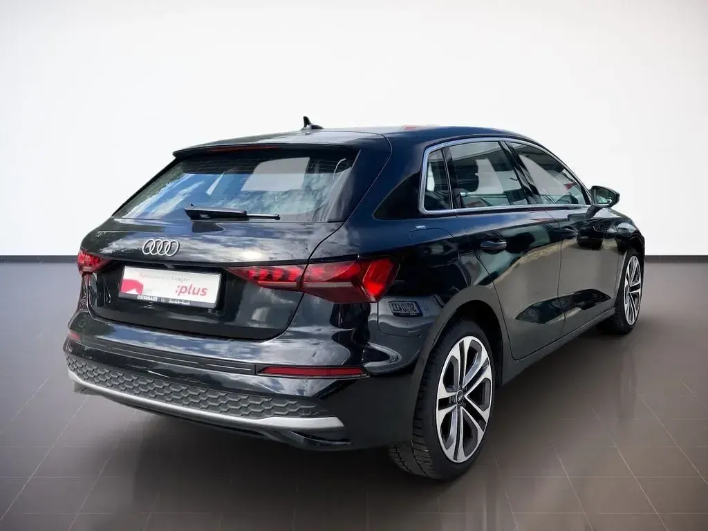 Gebraucht Audi A3 Advanced 150 PS (110 kW) 2025 Schwarz Limousine