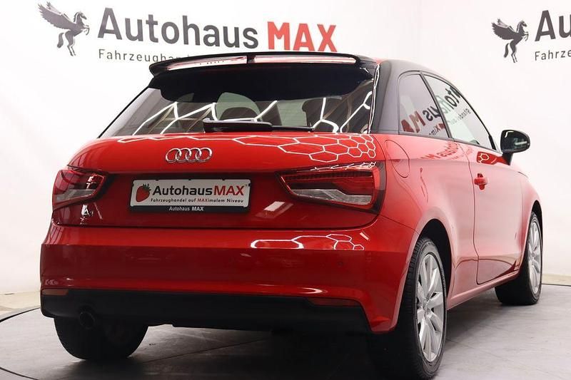 Gebraucht Audi A1 Design 95 PS (69 kW) 2015 Rot Kleinwagen