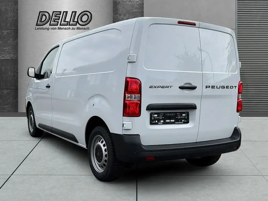 Neu Peugeot Expert 144 PS (105 kW) 2025 Weiß Van