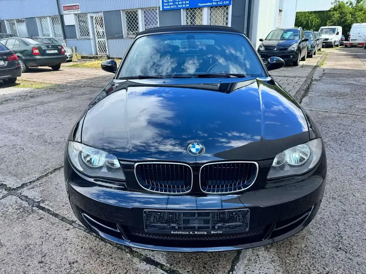 Gebraucht BMW 118 Cabriolet 143 PS (105 kW) 2009 Schwarz ii Cabrio