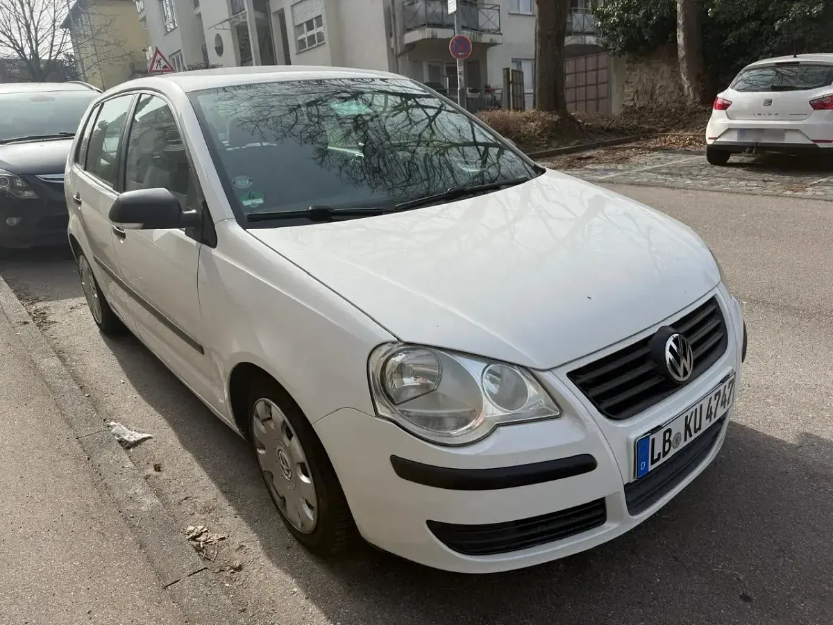Gebraucht VW Polo 60 PS (44 kW) 2008 Weiß Kleinwagen