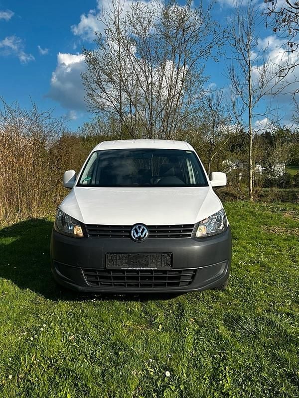 Gebraucht VW Caddy Trendline 75 PS (55 kW) 2013 Weiß Van / Kleinbus
