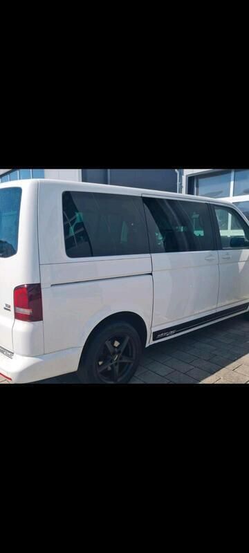 Weiß Gebraucht 2014 VW T5 Edition Van | 22.500 € (Etwas zu teuer) - Bild 1/2