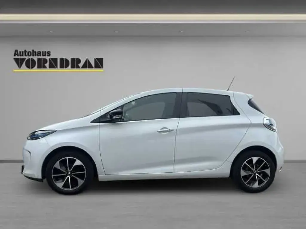 Gebraucht Renault Zoe Intens 67 kW (92 PS) 2018 Gletscherweiss Kleinwagen
