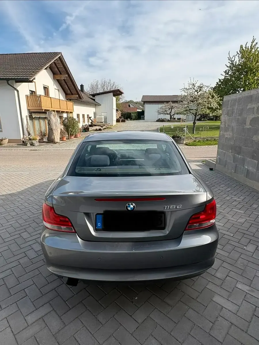 Używany BMW 118 Coupé 143 KM (105 kW) 2012 Szary Coupe