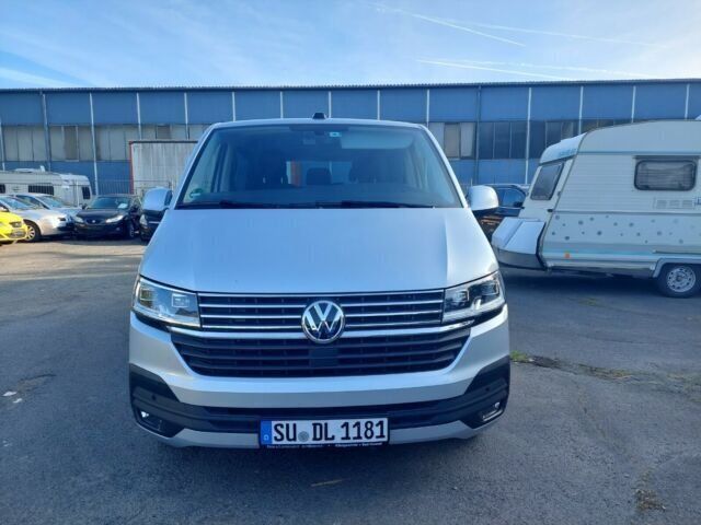 Gebraucht VW Caravelle Comfortline 150 PS (110 kW) 2020 Silber metallic Van