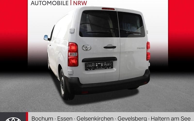 Neu Toyota Proace 150 PS (110 kW) 2025 Weiß Van / Kleinbus