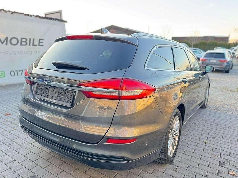 Gebraucht Ford Mondeo Titanium 188 PS (138 kW) 2021 Grau Kombi