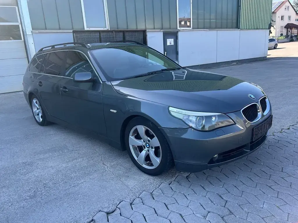 Gebraucht BMW 535 Performance 272 PS (200 kW) 2005 Grau Kombi