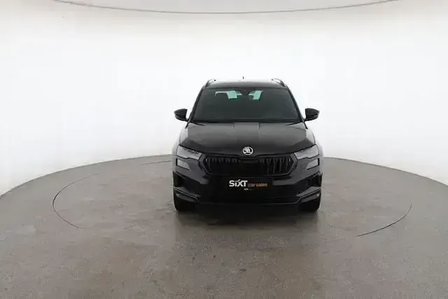 Gebraucht Skoda Karoq SportLine 150 PS (110 kW) 2025 Schwarz SUV