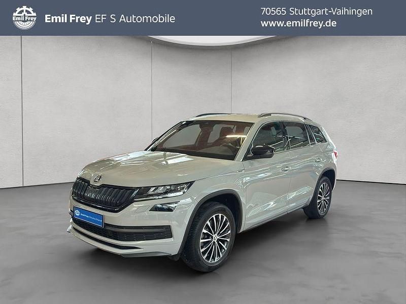Grau Gebraucht 2021 Skoda Kodiaq SportLine SUV | 31.890 € (Fairer Preis) - Bild 1/4