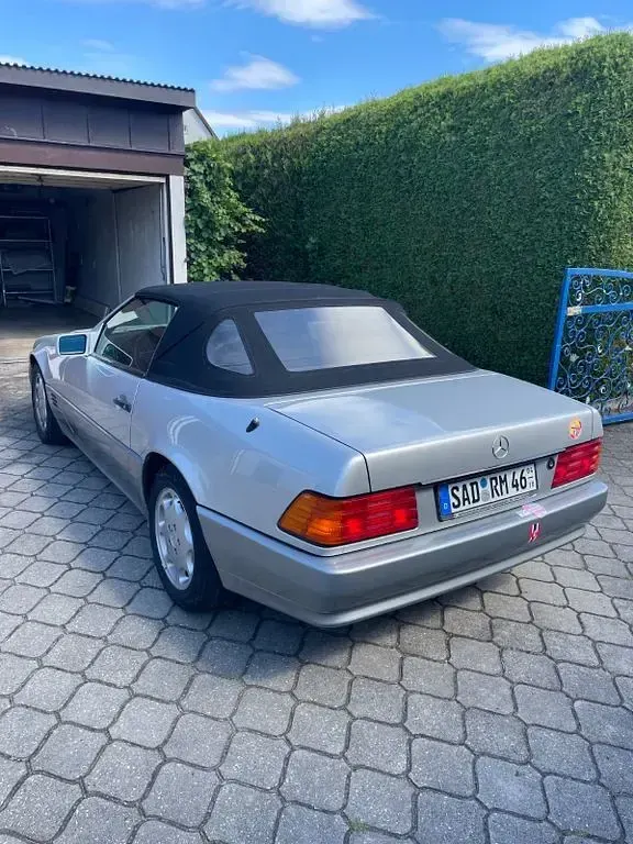 Gebraucht Mercedes SL300 190 PS (139 kW) 1992 Silber Cabrio