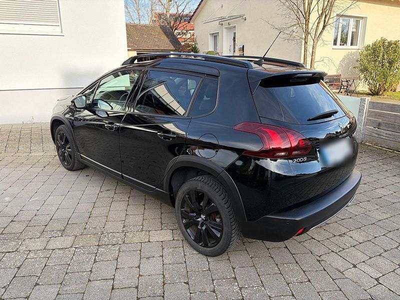 Gebraucht Peugeot 2008 GT-line 110 PS (80 kW) 2019 Schwarz SUV