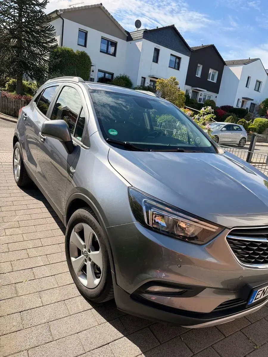 Usado Opel Mokka X Active 140 HP (102 kW) 2017 Cinzento SUV