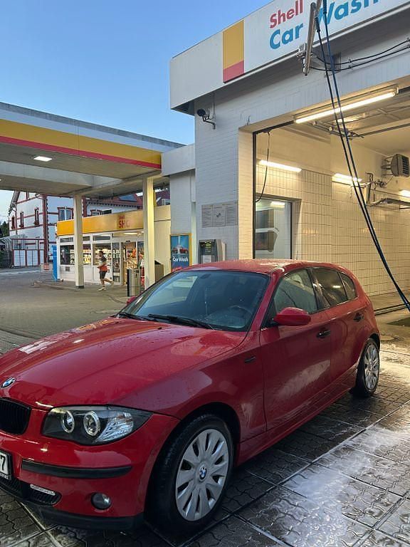 Gebraucht BMW 118 143 PS (105 kW) 2005 Rot Kleinwagen