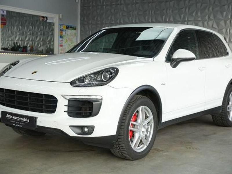 Gebraucht Porsche Cayenne 262 PS (192 kW) 2015 Pure white SUV