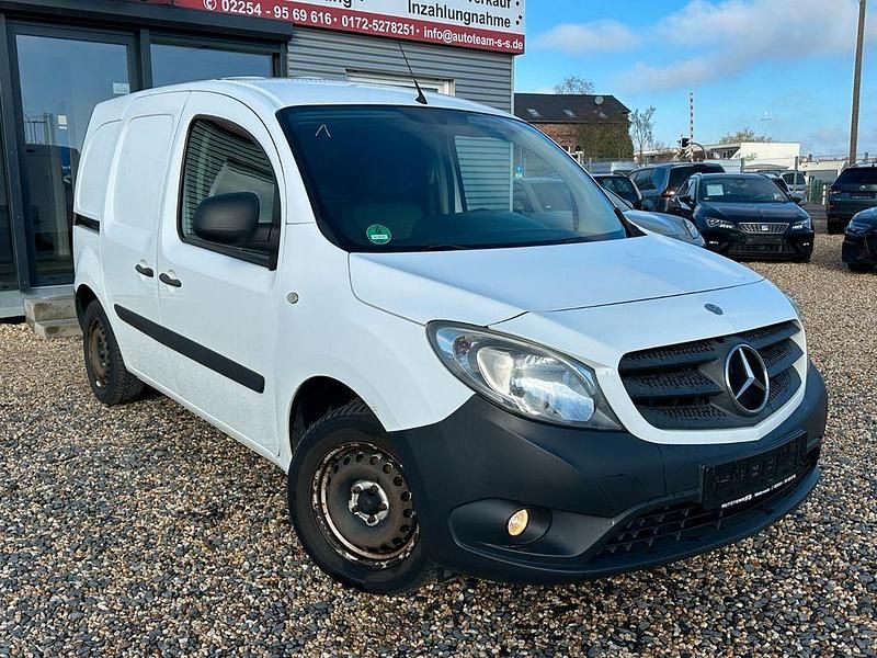 Gebraucht Mercedes Citan 108 75 PS (55 kW) 2013 Weiß Van / Kleinbus
