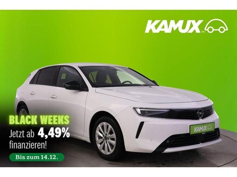 Weiß Gebraucht 2023 Opel Astra Business Edition Limousine | 16.440 € (Superpreis) - Bild 1/3