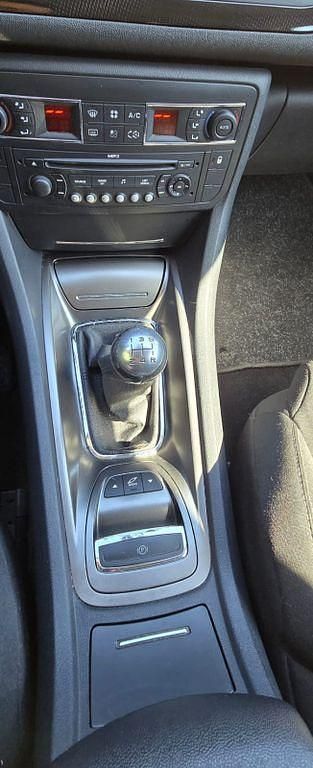 Gebraucht Citroën C5 Comfort 140 PS (102 kW) 2009 Grau Kombi