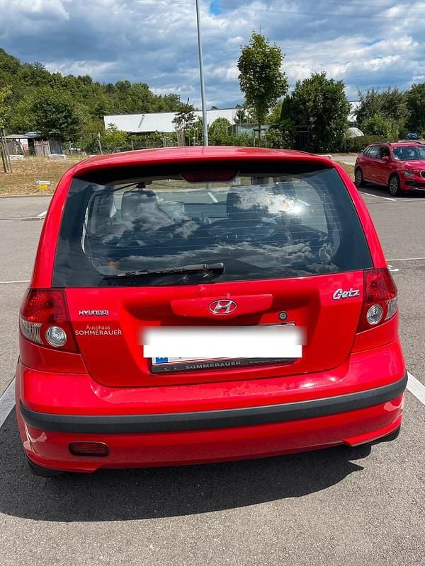 Gebraucht Hyundai Getz 82 PS (60 kW) 2004 Rot Kleinwagen