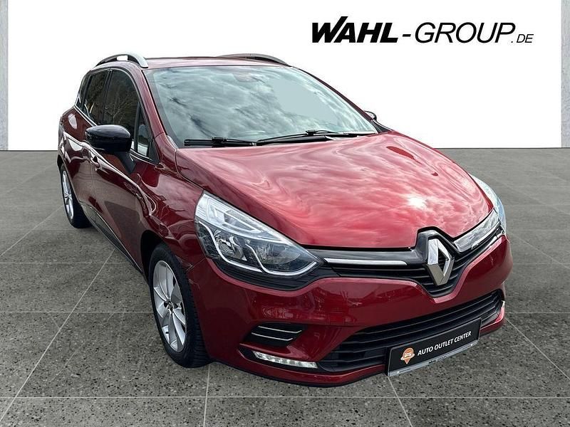 Gebraucht Renault Clio IV LIMITED 90 PS (66 kW) 2017 Rot Limousine
