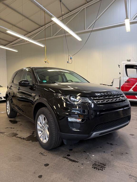 Schwarz Gebraucht 2016 Land Rover Discovery Sport SE SUV | 15.799 € (Guter Preis) - Bild 1/4