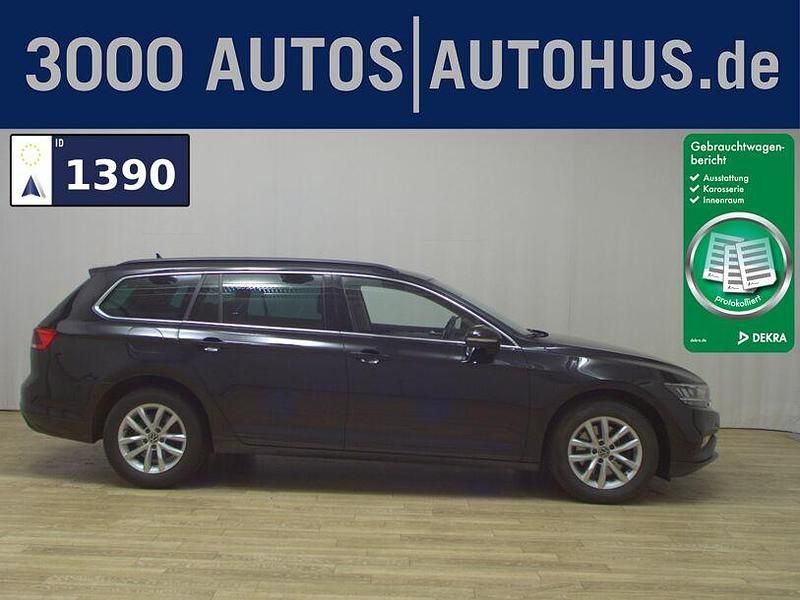 Schwarz Gebraucht 2023 VW Passat Business Kombi | 16.980 € (Superpreis) - Bild 1/4