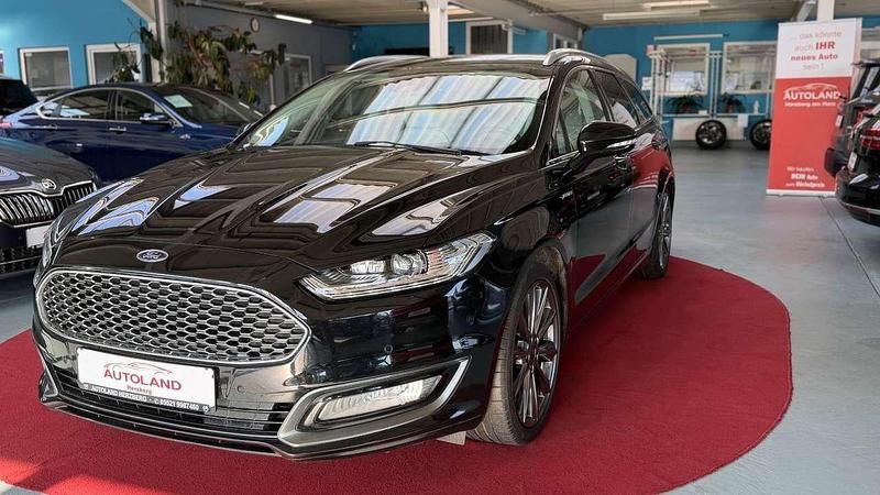 Gebraucht Ford Mondeo Vignale 179 PS (131 kW) 2017 Schwarz Kombi