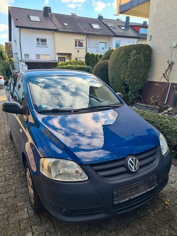 Gebraucht VW Fox 54 PS (39 kW) 2008 Blau Kleinwagen