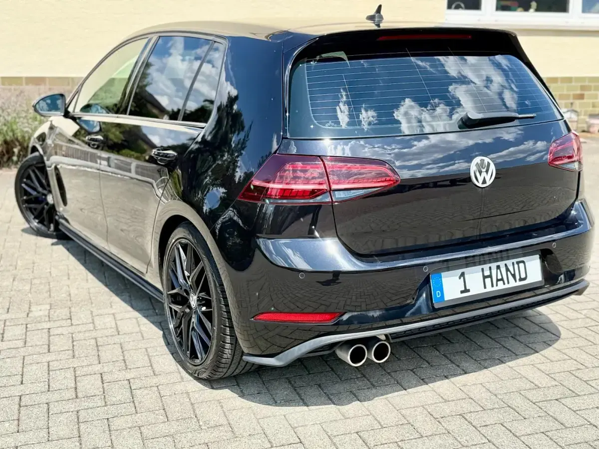 Gebraucht VW Golf VII GTE 150 PS (110 kW) 2020 Schwarz Limousine