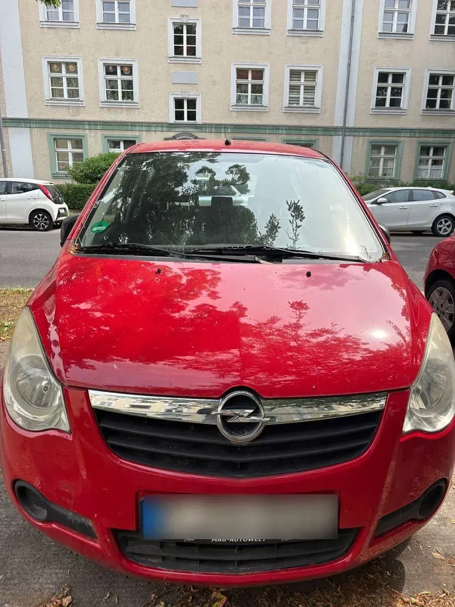 Gebraucht Opel Agila 65 PS (47 kW) 2009 Rot Kleinwagen